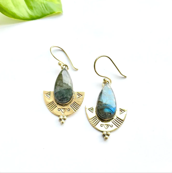 Copy of Baizaar | Brass Etched Labradorite Shield Earring