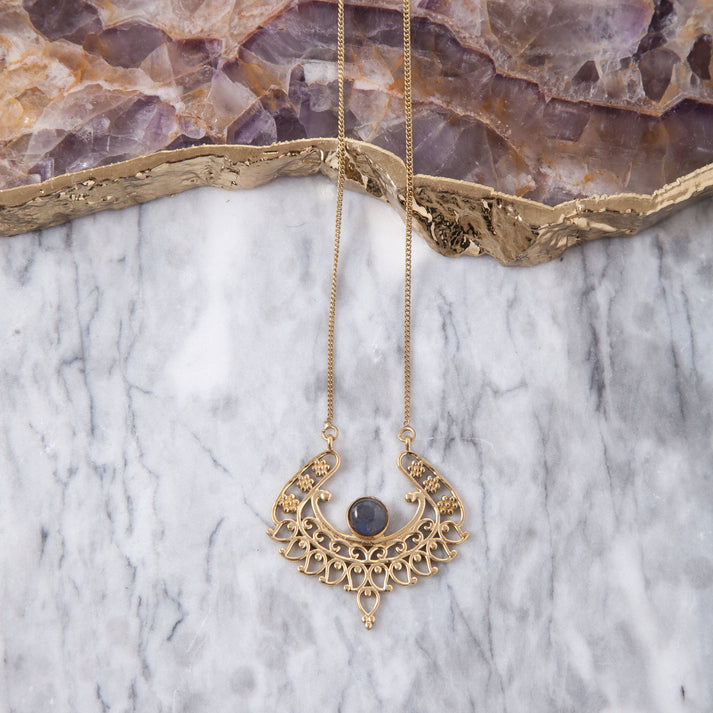 Baizaar | Brass Winged Pendant