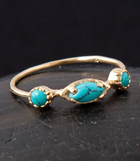SGPRO27G-TQ| 2 Micron 22k gold plated 3 Stone Ring