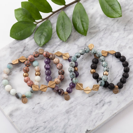 Baizaar | Stone Bracelet w/ 3 Diamond & Sun Charm