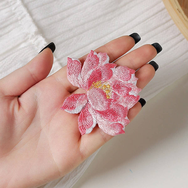 Accity | Lotus Flower Embroidered Patch