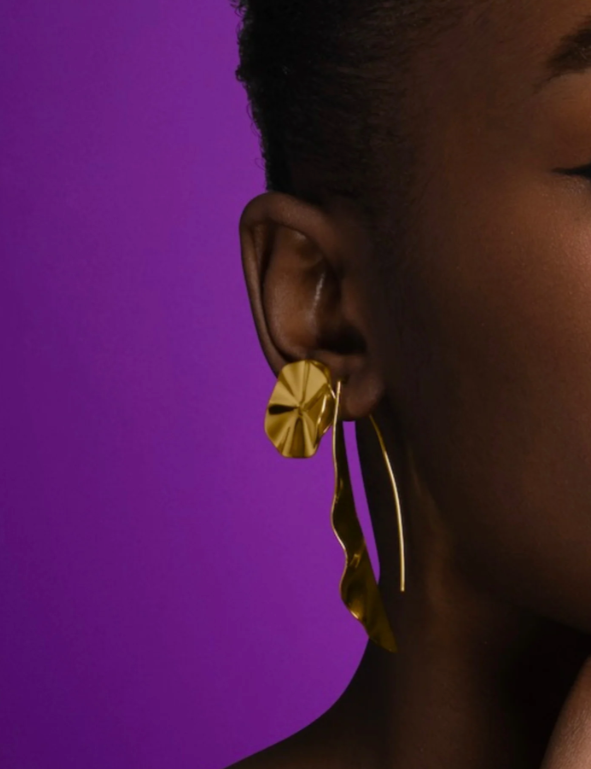 Bidu Stud Earrings