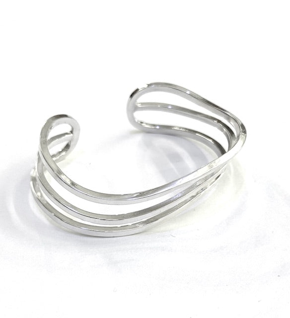 AJ Exports | Sterling Silver Triple Wire Curved Wavy Bracelet