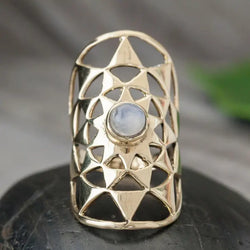 Geometric stone shield ring | BR022