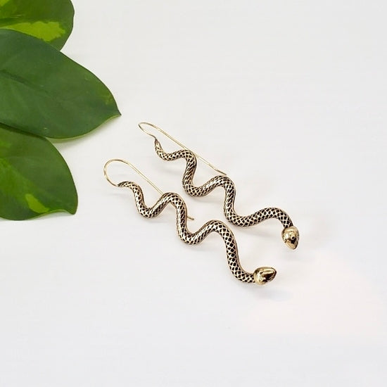 Baizaar| Brass Serpent Earrings