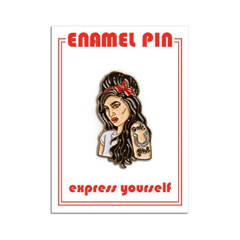 Amy Winehouse Pin
