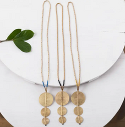 Graduated Circle Pendant Necklace