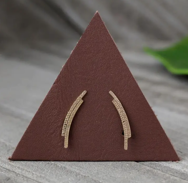 Etched Bar Ear Climber