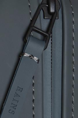 RAINS | WEEKEND WASH BAG