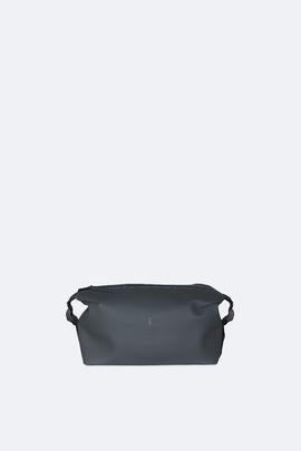 RAINS | WEEKEND WASH BAG