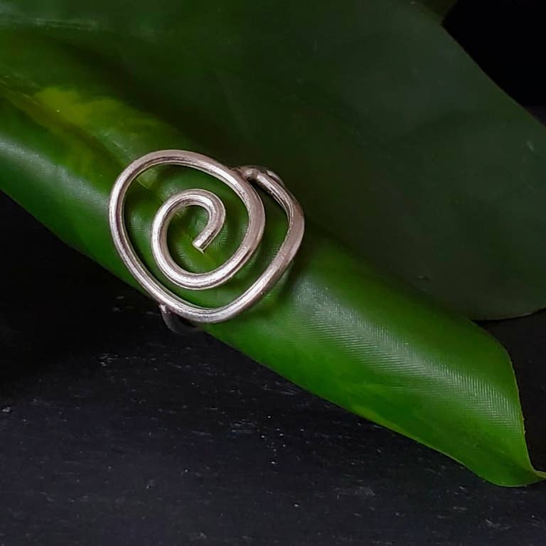 HTSR031 Hil Tribe Silver Coil Ring